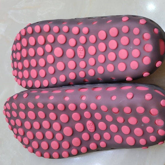 💞 Athletic Works Women's Beachwear Shoes - Picture 2 of 5